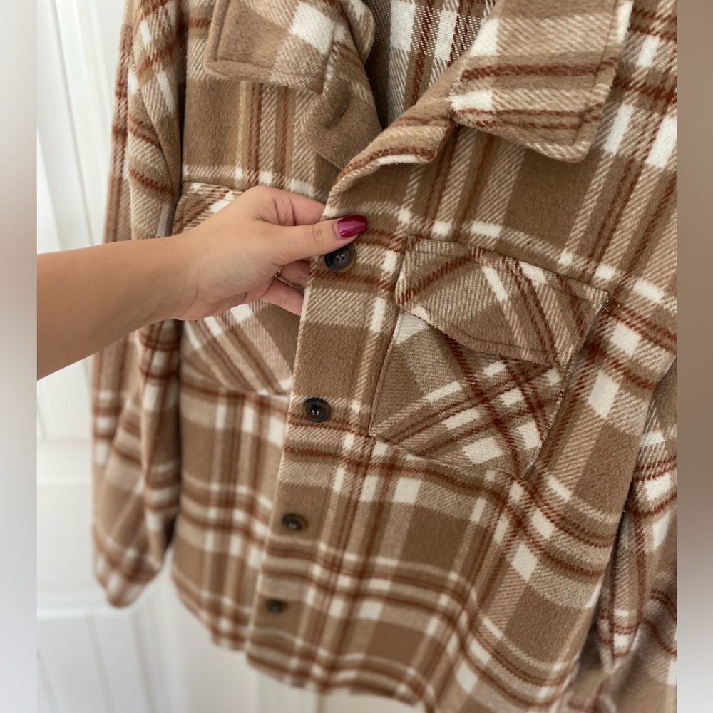 Love Tree Plaid Shacket/Jacket - image 3